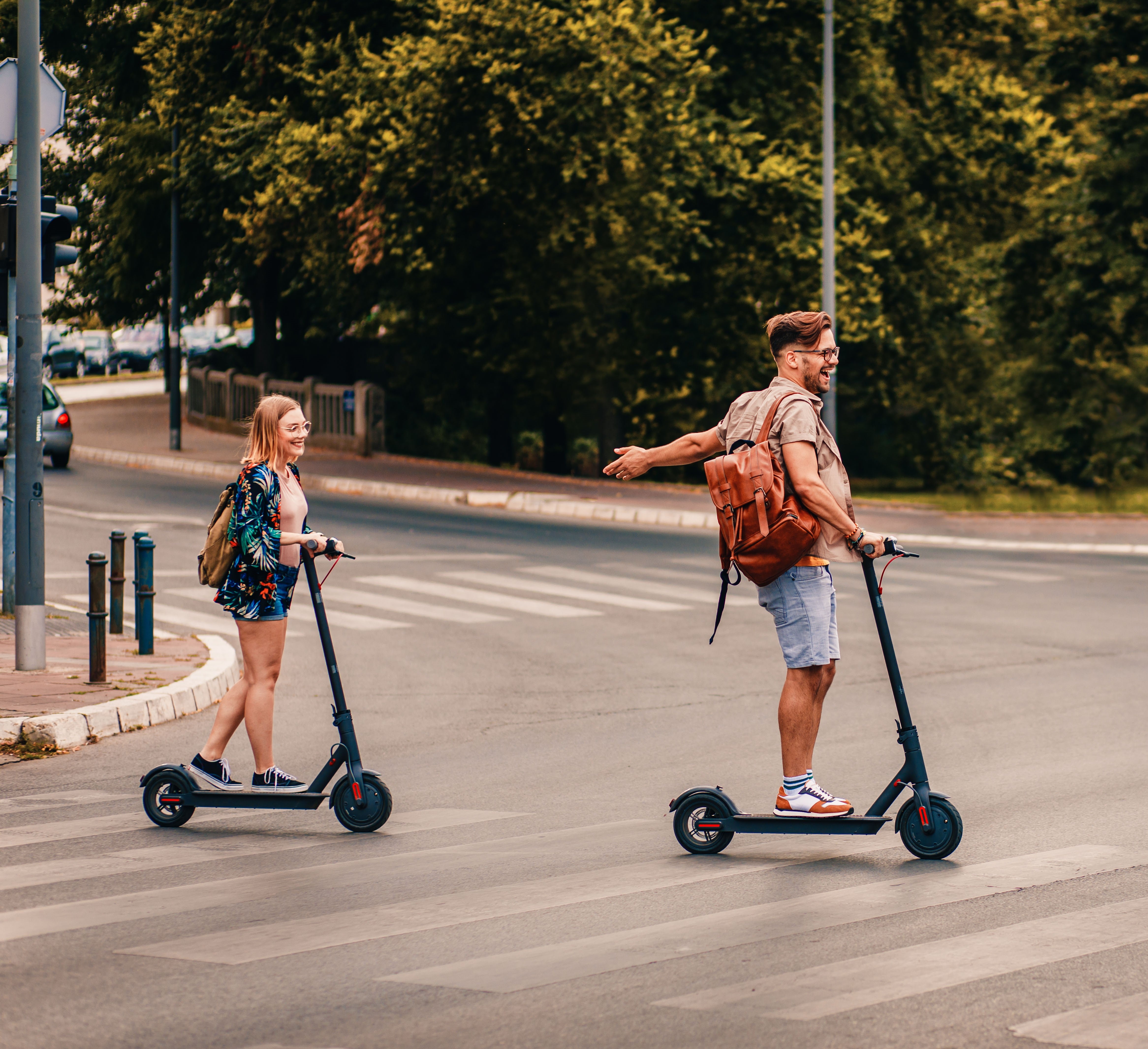 Guide to Choosing and Buying Scooters Online